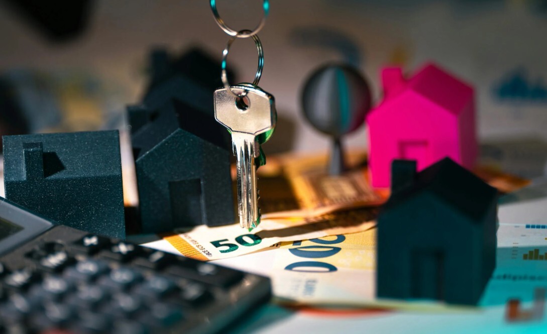 Buying a Primary Residence vs. Investment Property